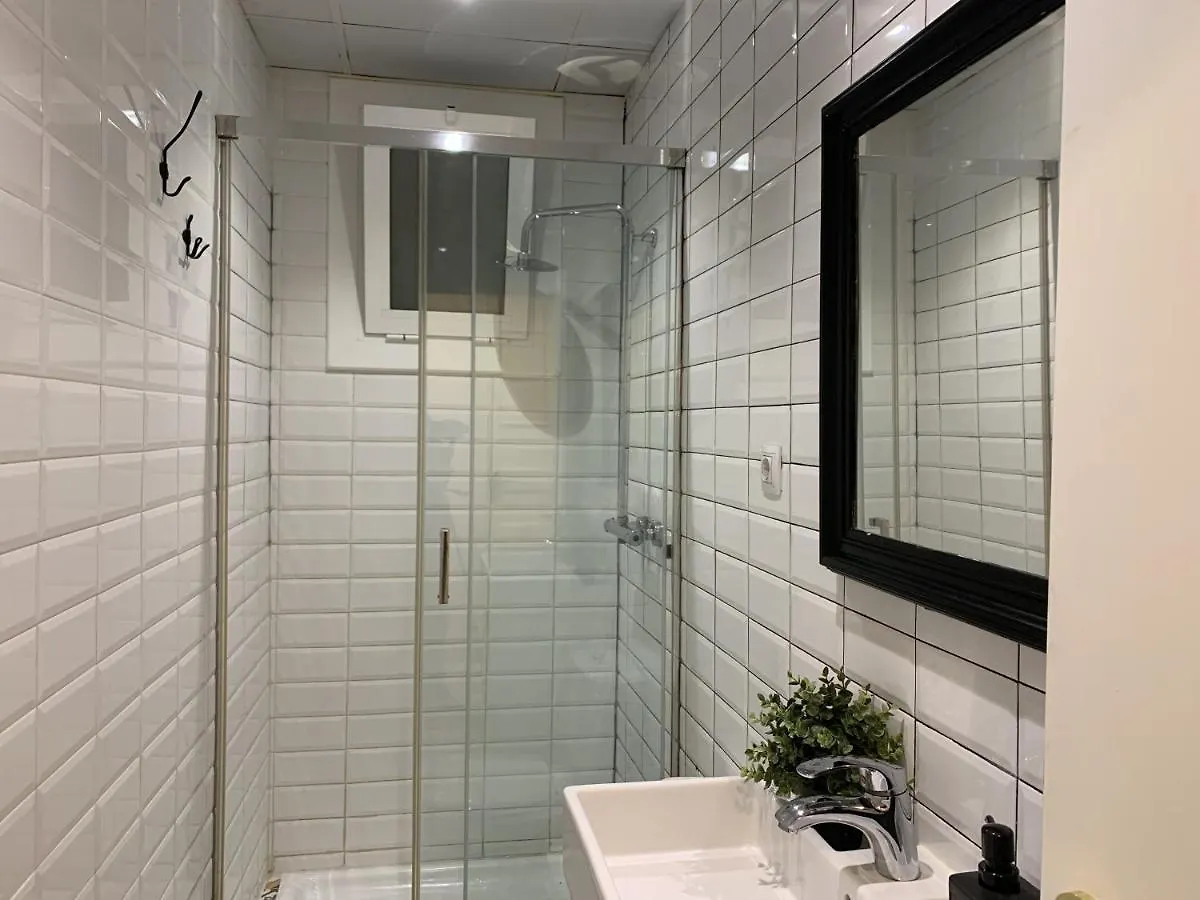 Coimpact Coliving Bruc 0*, Barcelona Spain